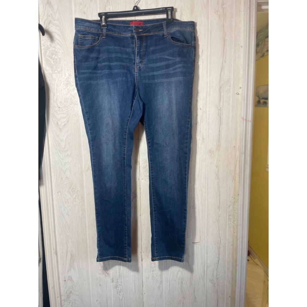 Wax Jeans Women's size 18 Blue Medium Wash Skinny Jeans